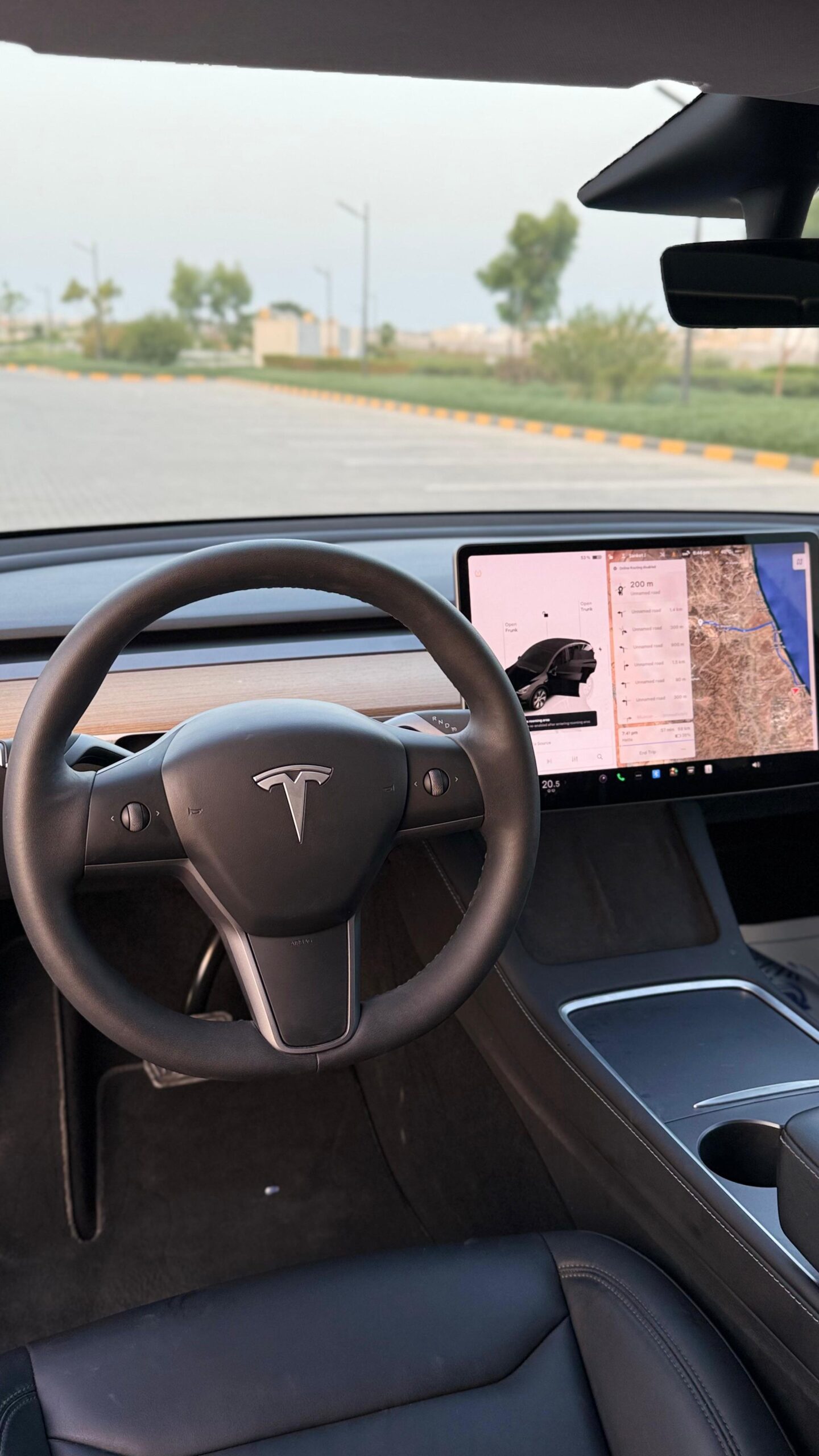 
								Tesla Model Y 2024 Long Range full									