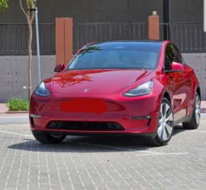 Tesla Model Y 2024 Long range